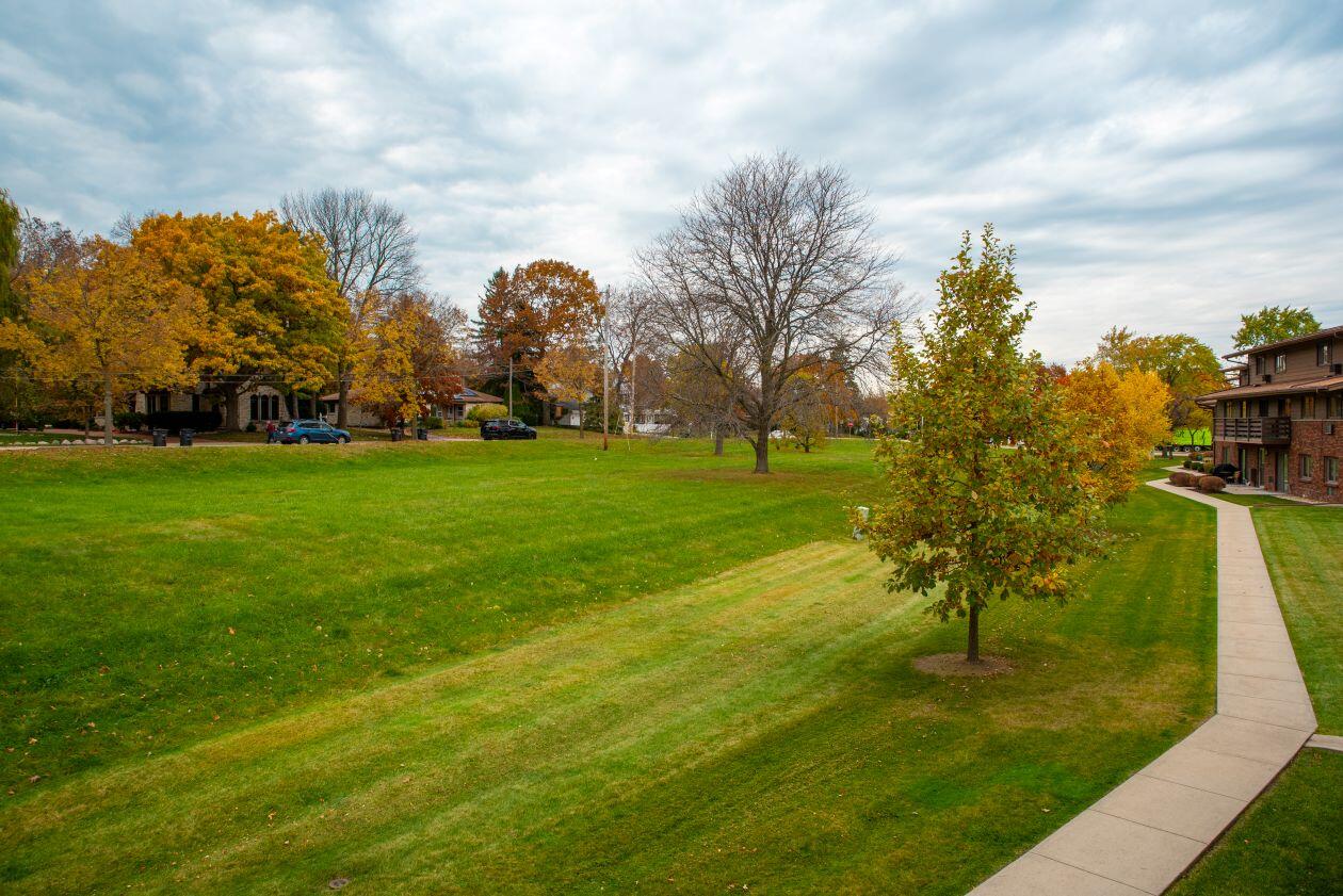 3965 South 84th Street, Unit 5 Greenfield, WI 53228 - Photo 24 of 29 Green space