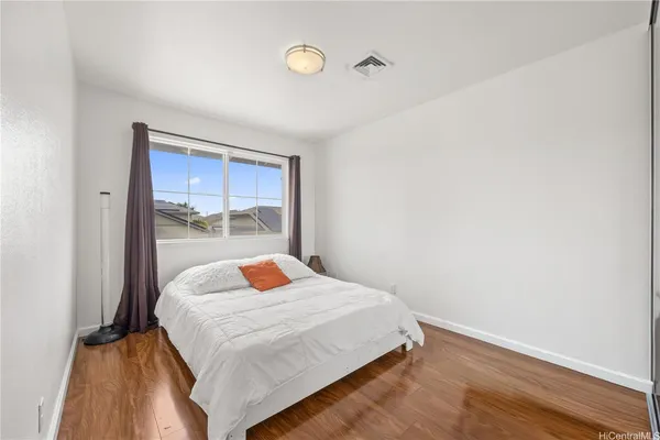 $5,500 | 91-1031 Papaa Street, Kapolei, HI 96707