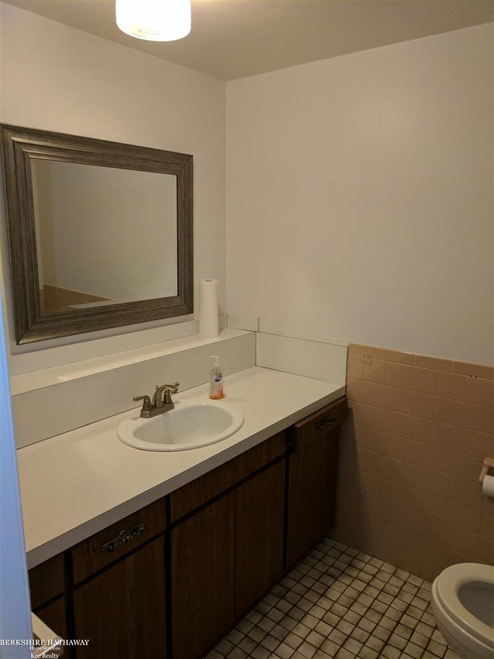 4306 East 11 Mile Road Warren, MI 48091 - Photo 9 of 27 31316186-8.JPG