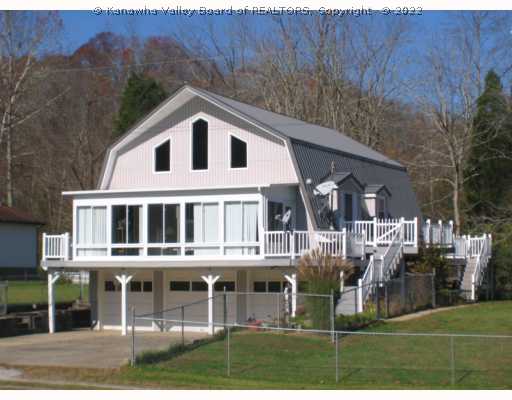 44 Batten Road Poca, WV 25159 - Photo 1 of 8 Exterior Front.