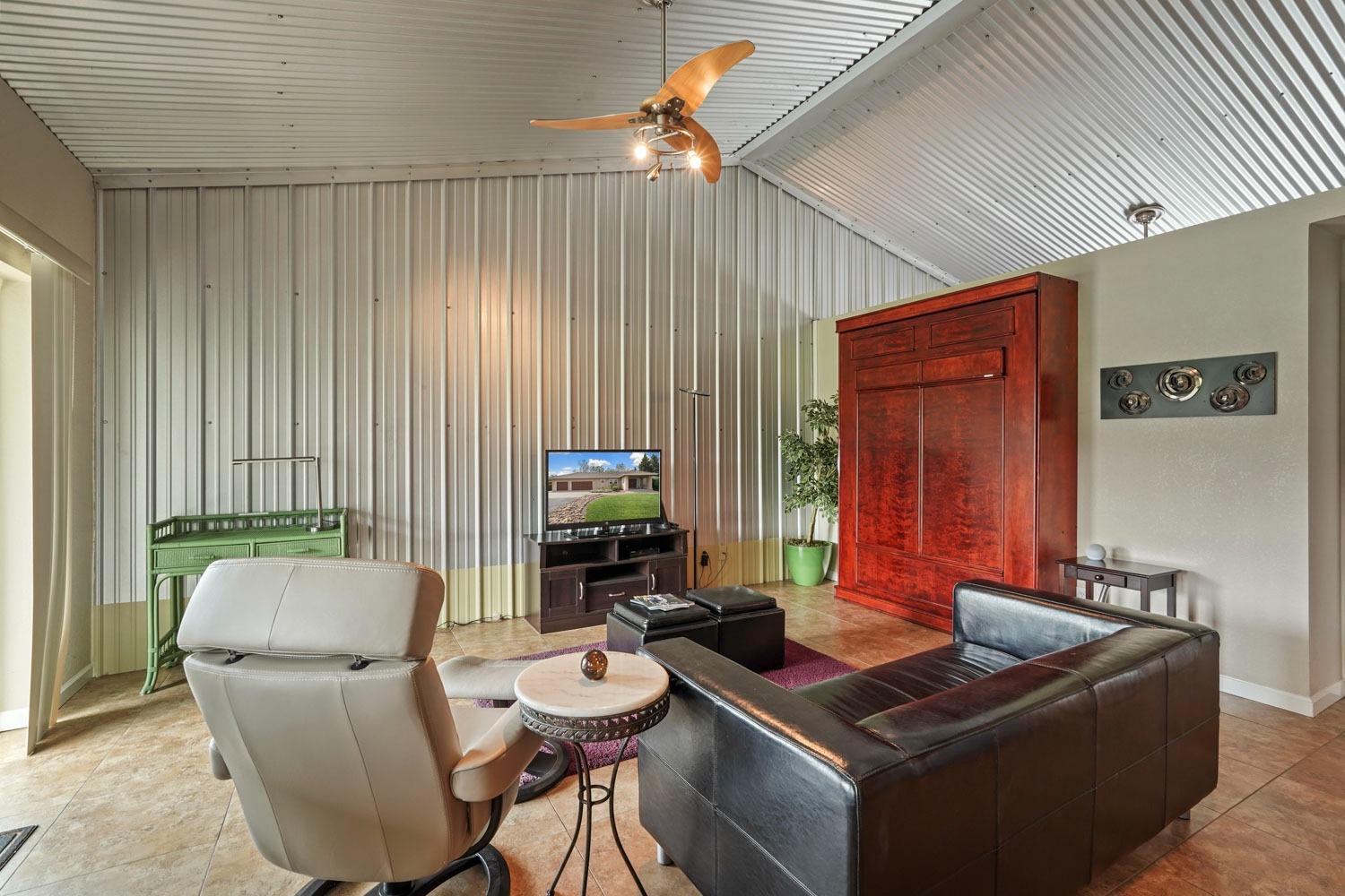 10675 Valensin Road Galt, CA 95632 - Photo 16 of 98