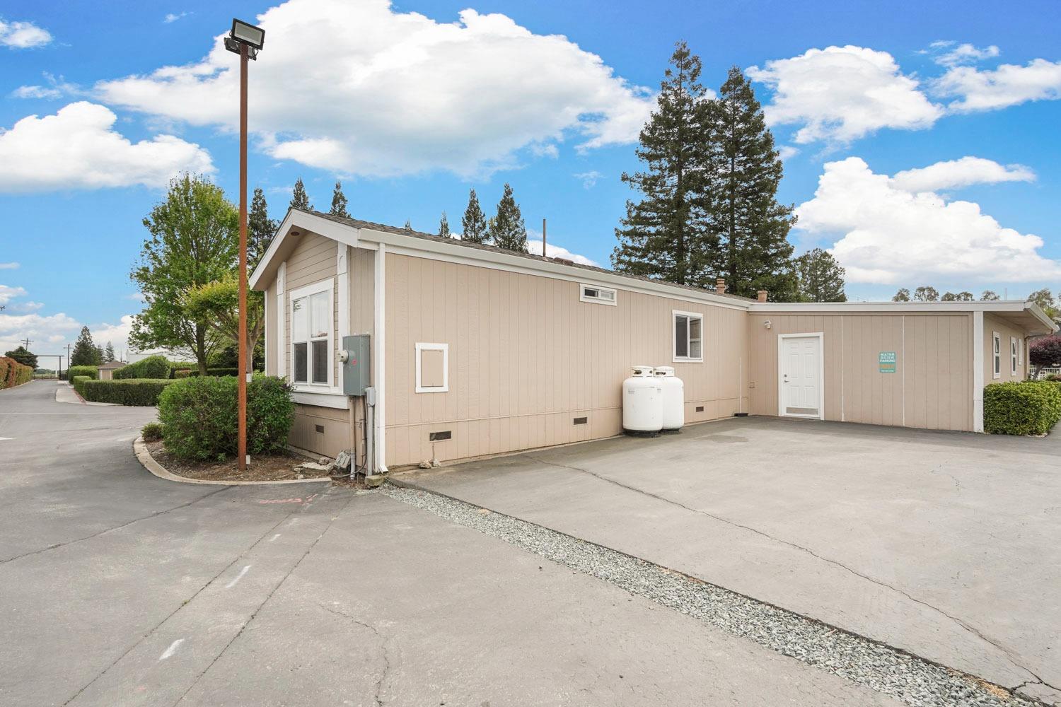 10675 Valensin Road Galt, CA 95632 - Photo 77 of 98