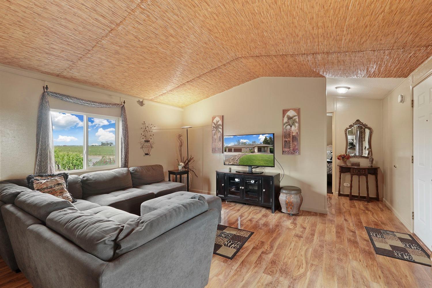 10675 Valensin Road Galt, CA 95632 - Photo 79 of 98