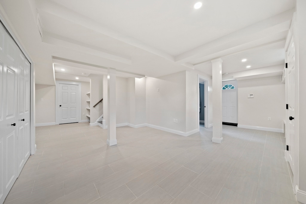 37 Wolcott Road, Unit 37 Brookline, MA 02467 - Photo 28 of 40 a view of an empty room