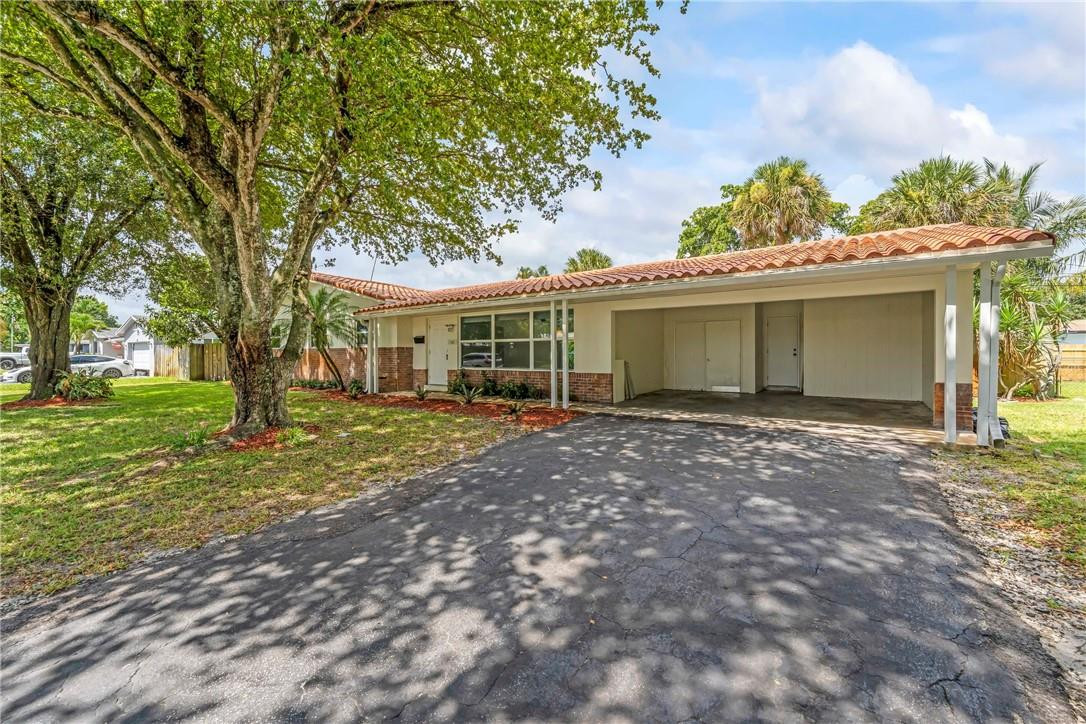 161 Southwest 53rd Avenue Plantation, FL 33317 - Photo 10 of 22 Photo 10