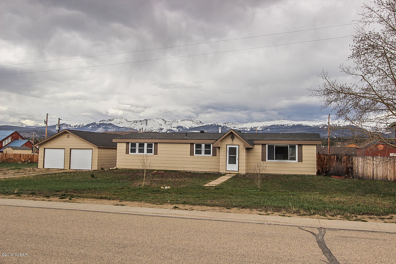 200 Carriage Road Fraser, CO 80442 - Photo 1 of 26 exterior