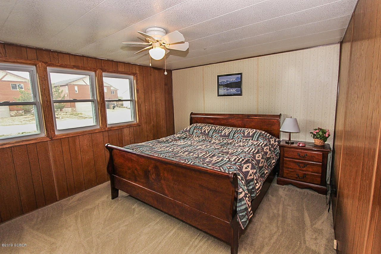 200 Carriage Road Fraser, CO 80442 - Photo 12 of 26 master bedroom