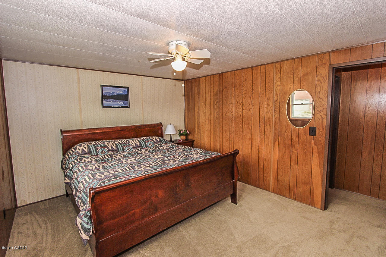 200 Carriage Road Fraser, CO 80442 - Photo 13 of 26 master bedroom
