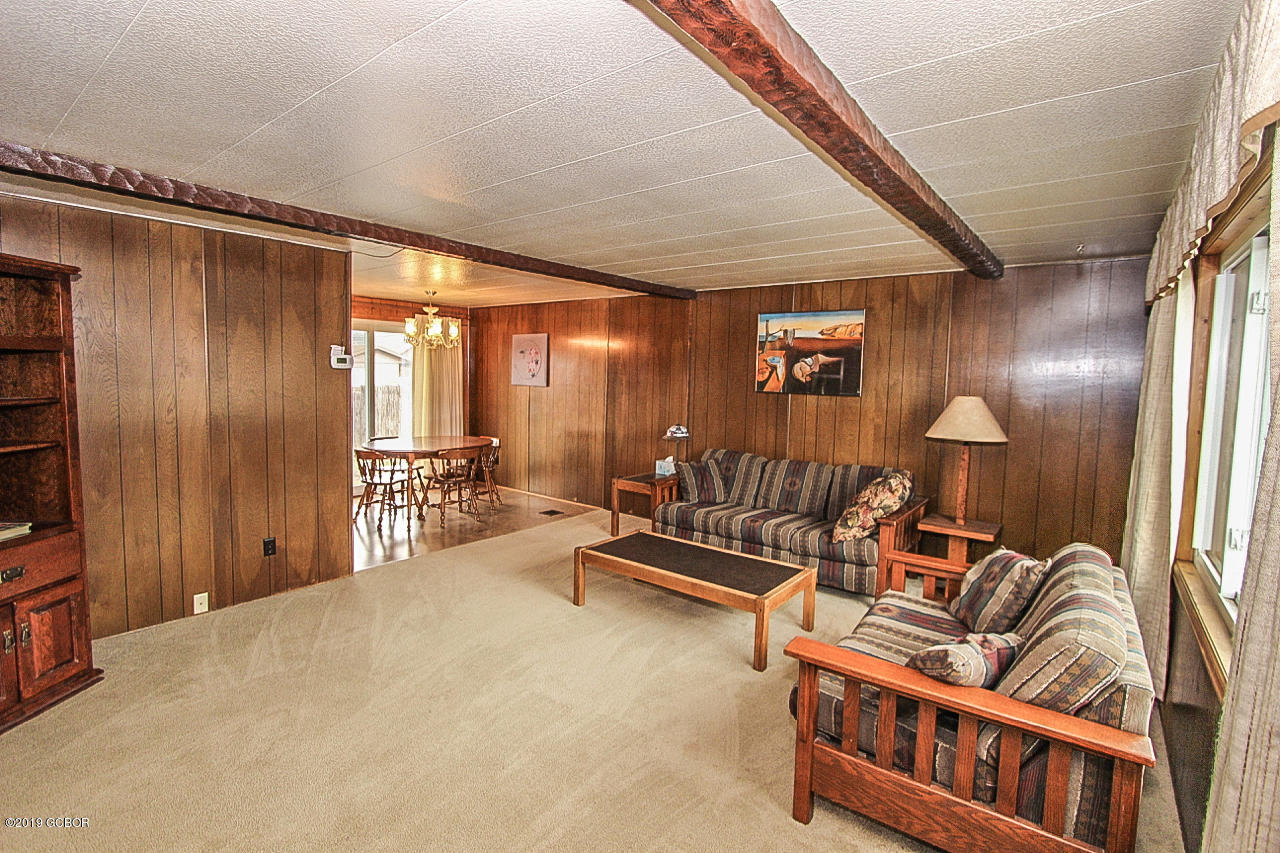 200 Carriage Road Fraser, CO 80442 - Photo 2 of 26 living room