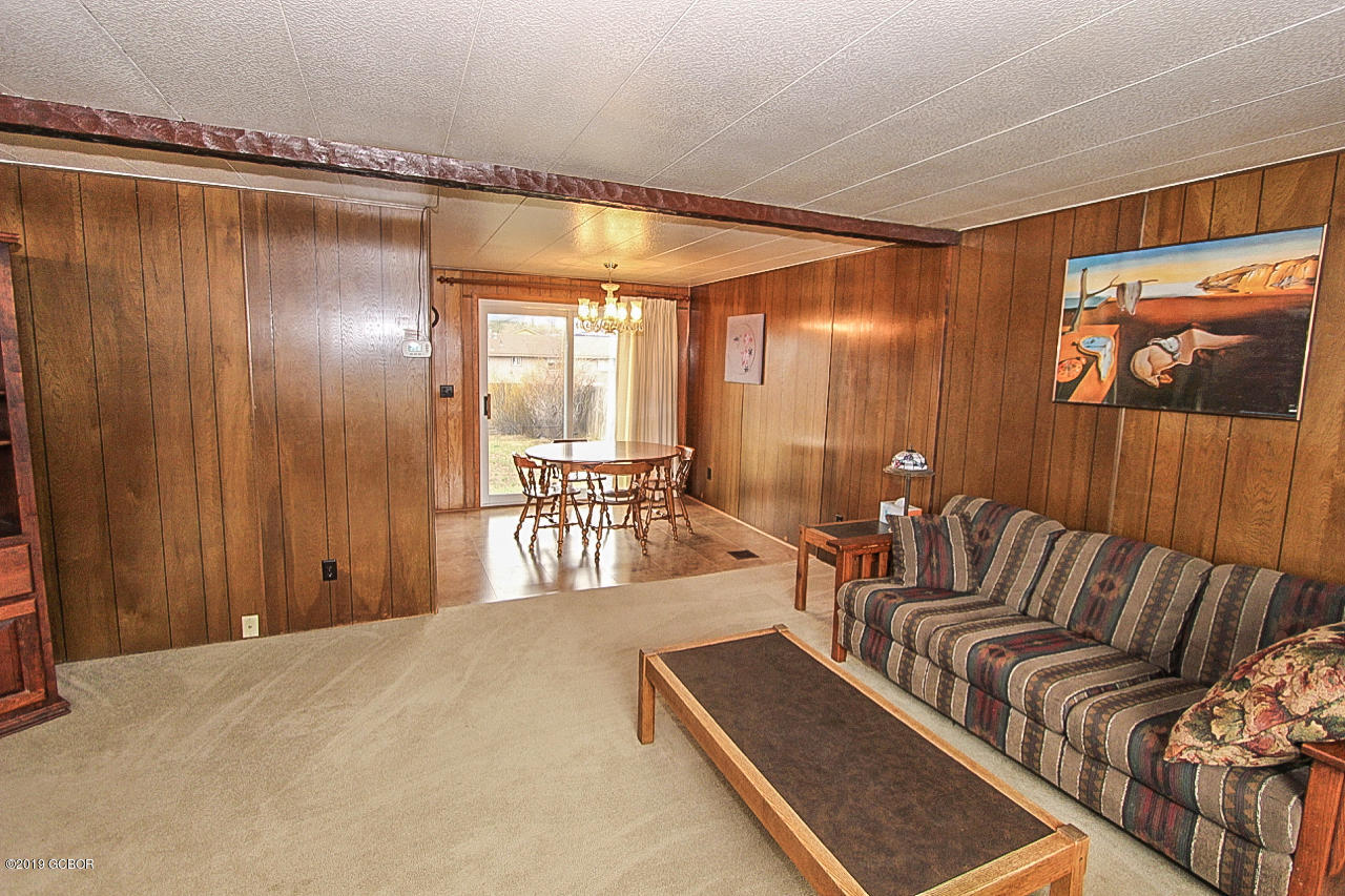 200 Carriage Road Fraser, CO 80442 - Photo 3 of 26 living room