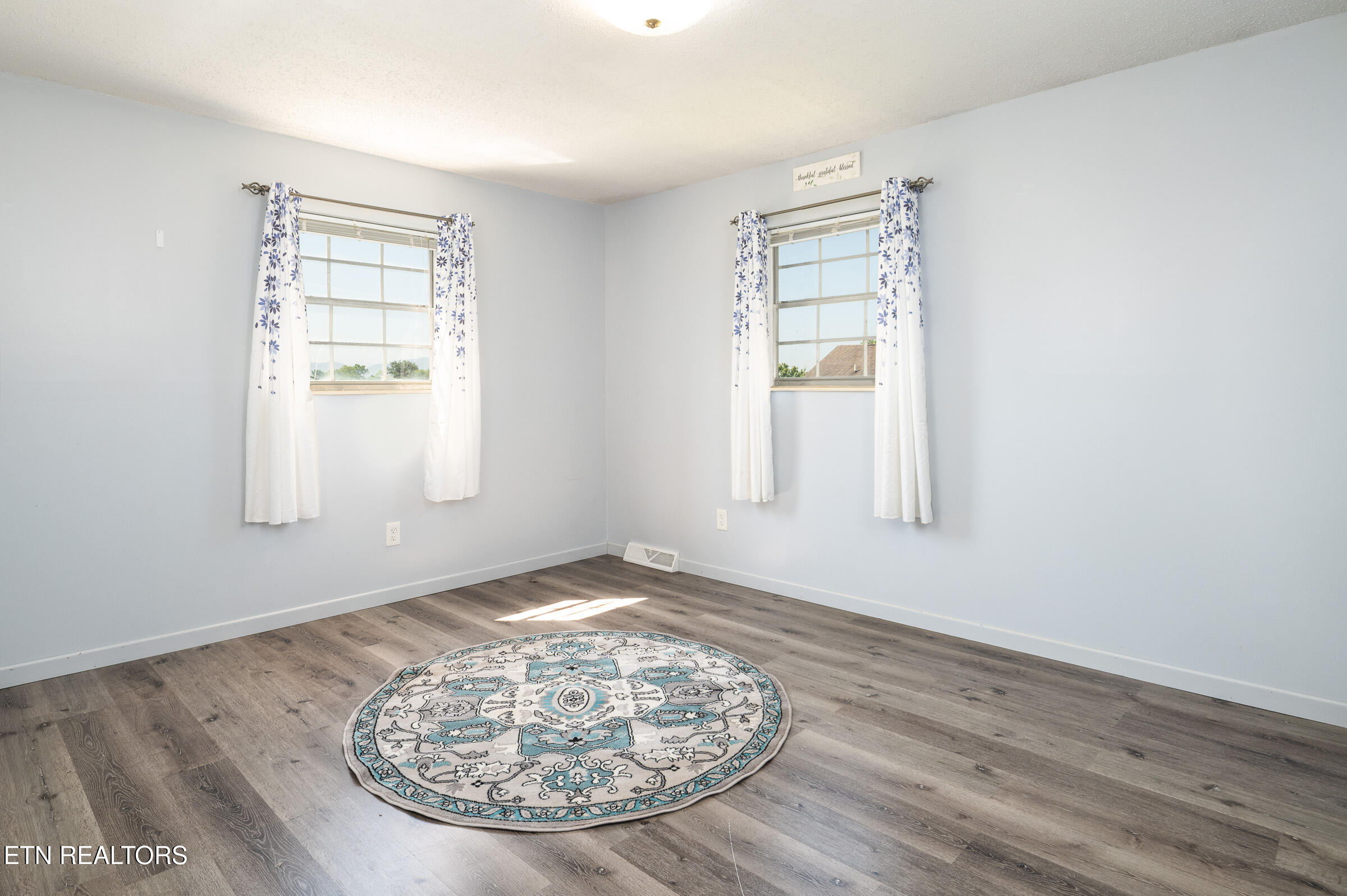 415 Pearl Road Seymour, TN 37865 - Photo 7 of 20 Primary Bedromm