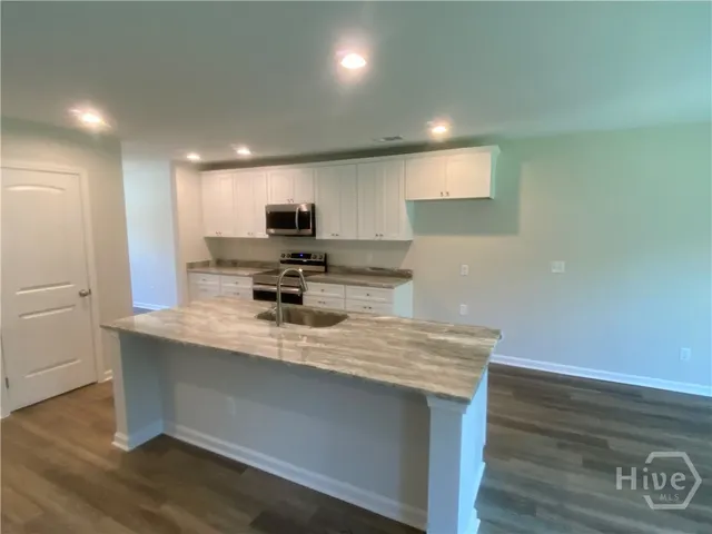 $3,000 | 224 Cromer Street, Savannah, GA 31407