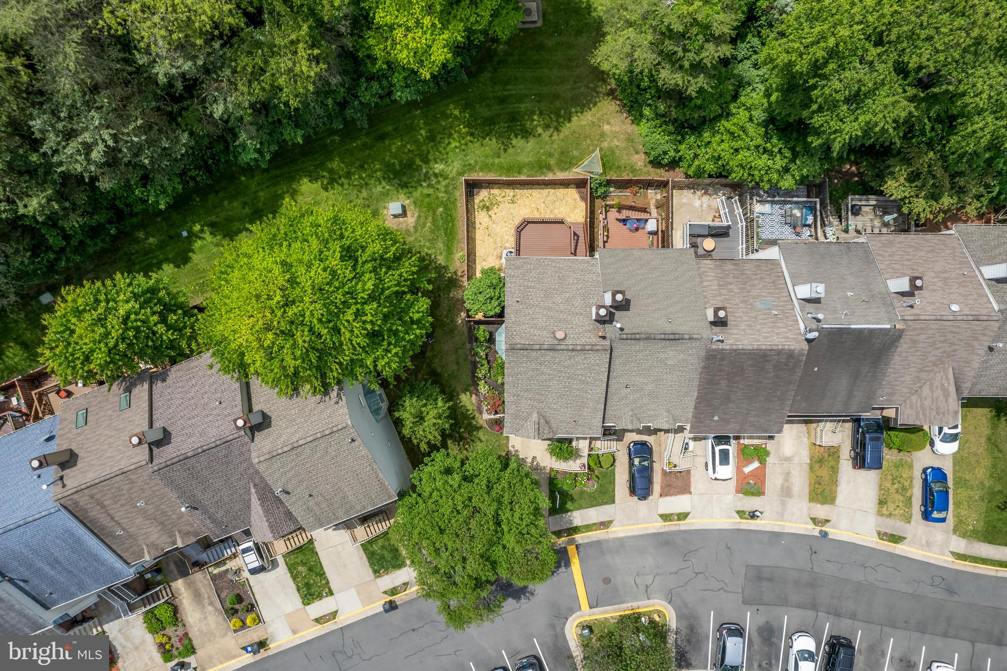 7850 Blue Gray Circle Manassas, VA 20109 - Photo 36 of 42 an aerial view of a house with garden space and street view