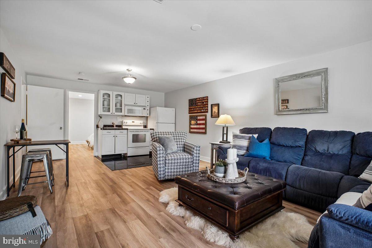 11514 Sunder Court Reston, VA 20190 - Photo 36 of 81