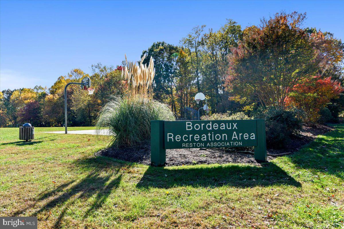 11514 Sunder Court Reston, VA 20190 - Photo 67 of 81