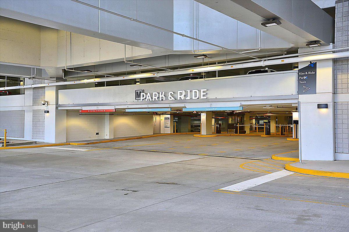 11514 Sunder Court Reston, VA 20190 - Photo 75 of 81 a view of a water heater room