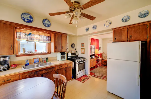 $169,900 | 1312 Jefferson Street, New London, WI 54961