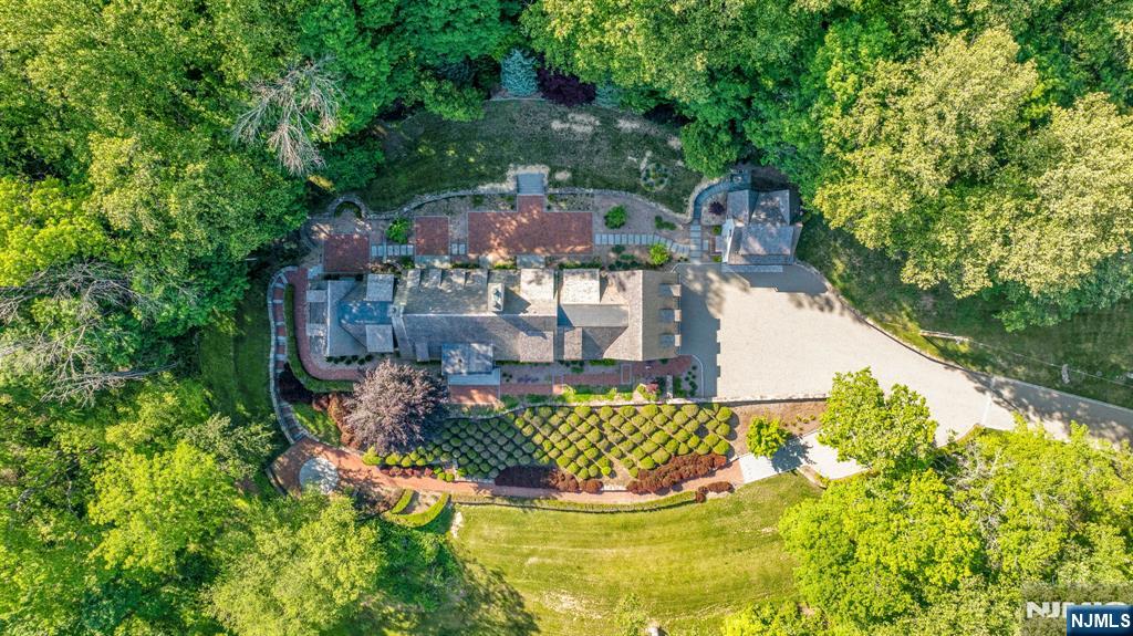 171 Campbell Road Bernardsville, NJ 07924 - Photo 48 of 50