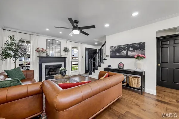 $229,900 | 1407 Whispering Creek Drive, Ballwin, MO 63021