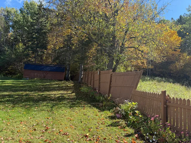 $105,900 | 121 Foxcroft Road, Houlton, ME 04730