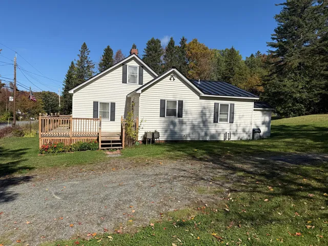$105,900 | 121 Foxcroft Road, Houlton, ME 04730