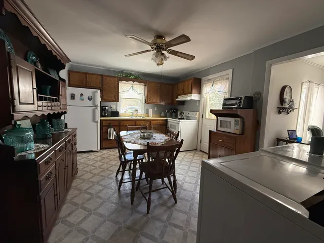 $105,900 | 121 Foxcroft Road, Houlton, ME 04730