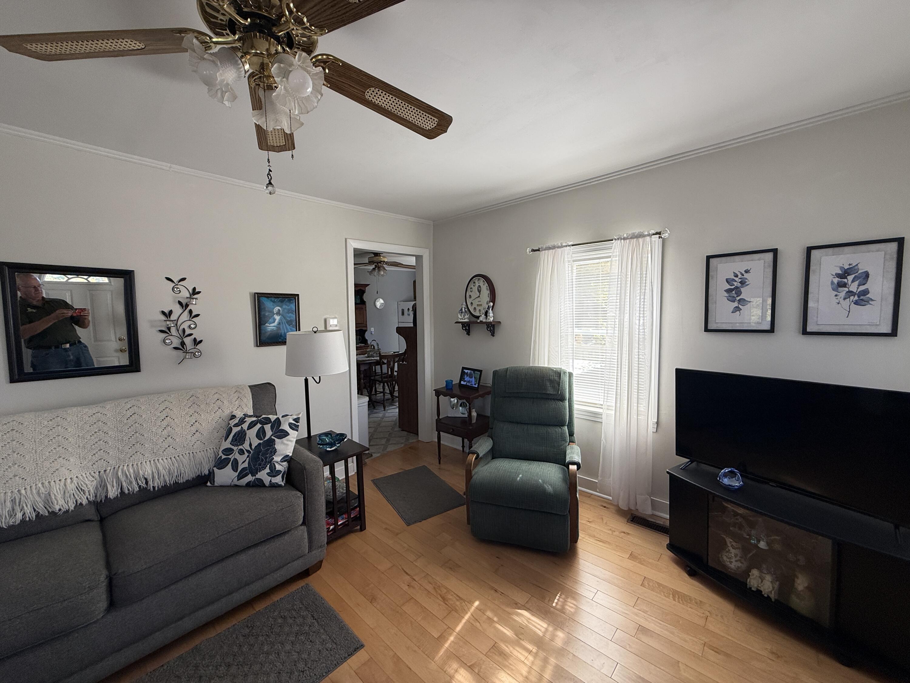 121 Foxcroft Road Houlton, ME 04730 - Photo 9 of 24 IMG_2356