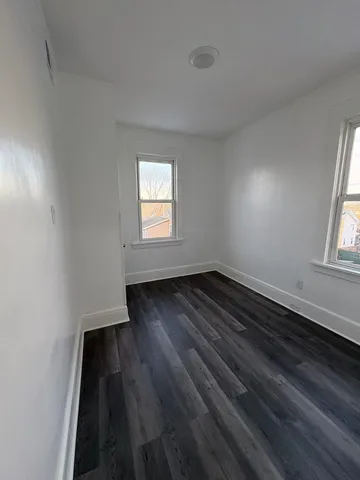 $2,650 | 114 Overlook Avenue, Unit 2, Belleville, NJ 07109