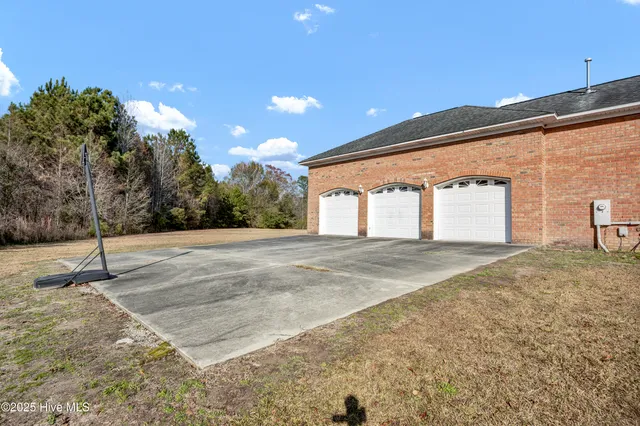 $499,900 | 701 Best Road, Whiteville, NC 28472