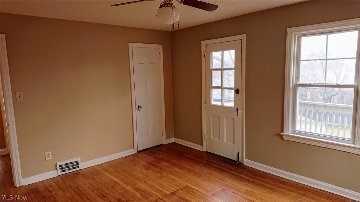 1158 Castleton Road Cleveland Heights, OH 44121 - Photo 22 of 27