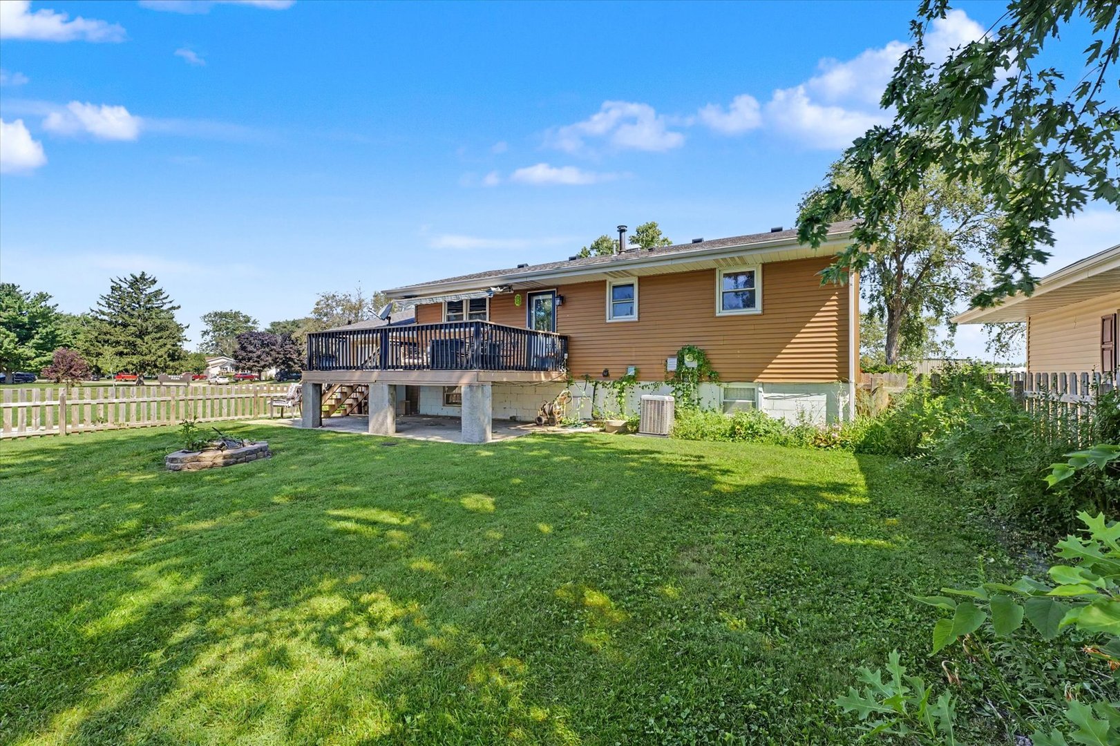 1524 Gates Drive Rantoul, IL 61866 - Photo 35 of 38