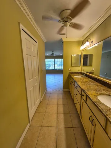 $2,000 | 1459 Captains Walk, Unit 31A, Fort Pierce, FL 34950
