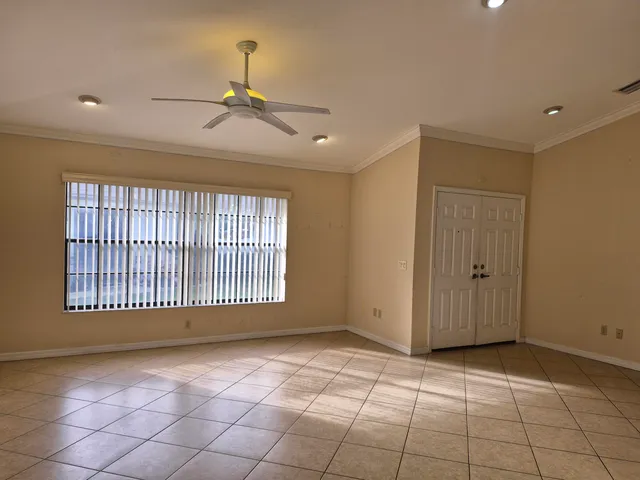 $2,000 | 1459 Captains Walk, Unit 31A, Fort Pierce, FL 34950