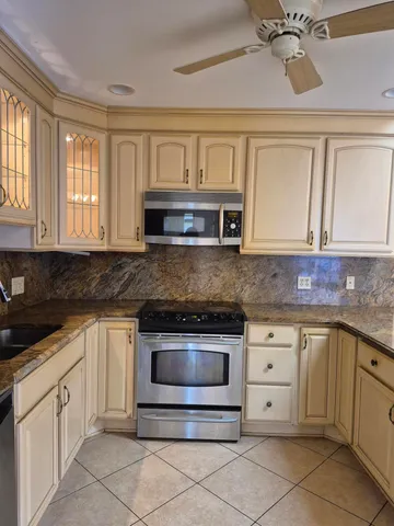 $2,000 | 1459 Captains Walk, Unit 31A, Fort Pierce, FL 34950