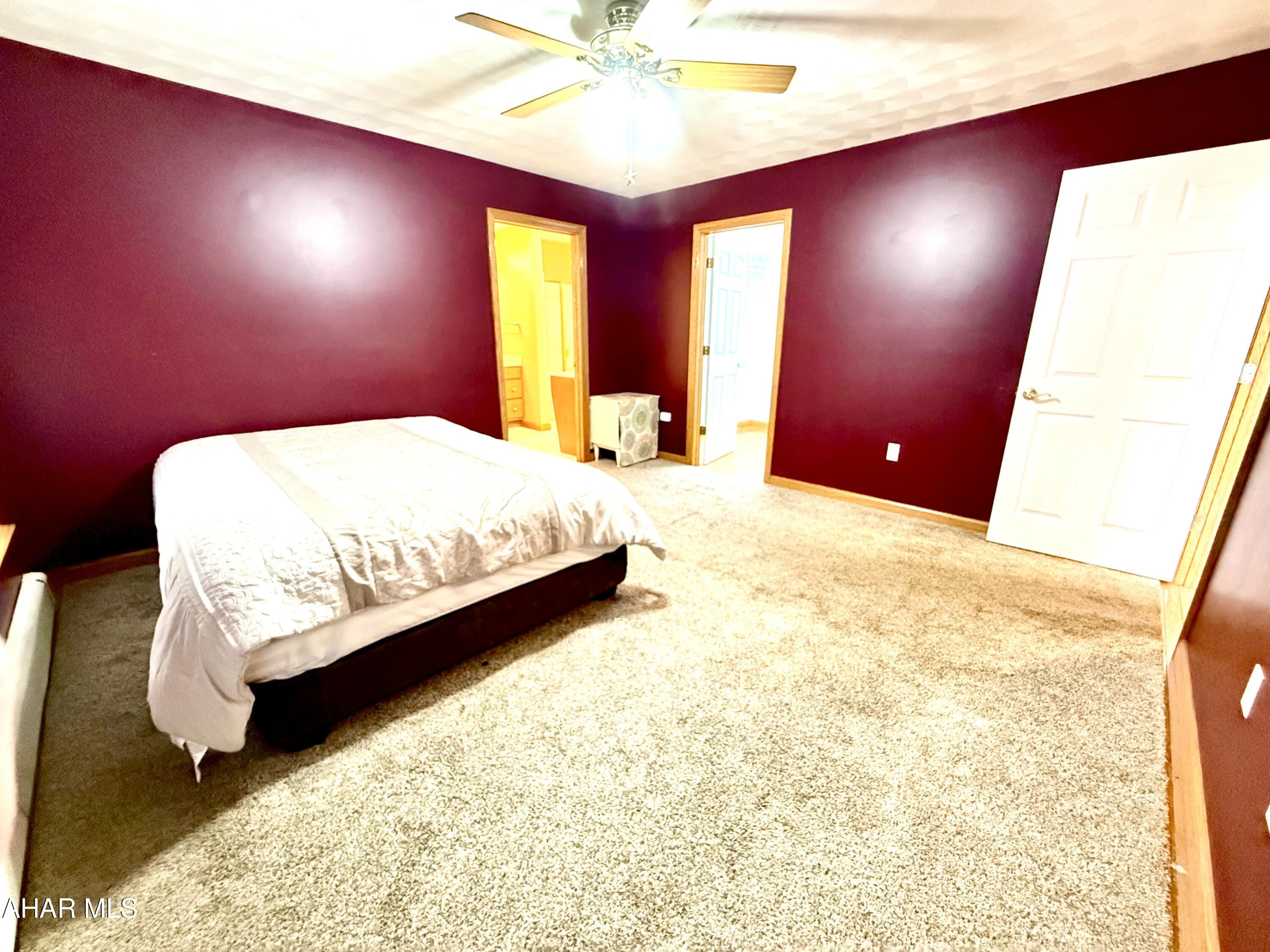 246 Castle Farms Road Altoona, PA 16601 - Photo 16 of 33