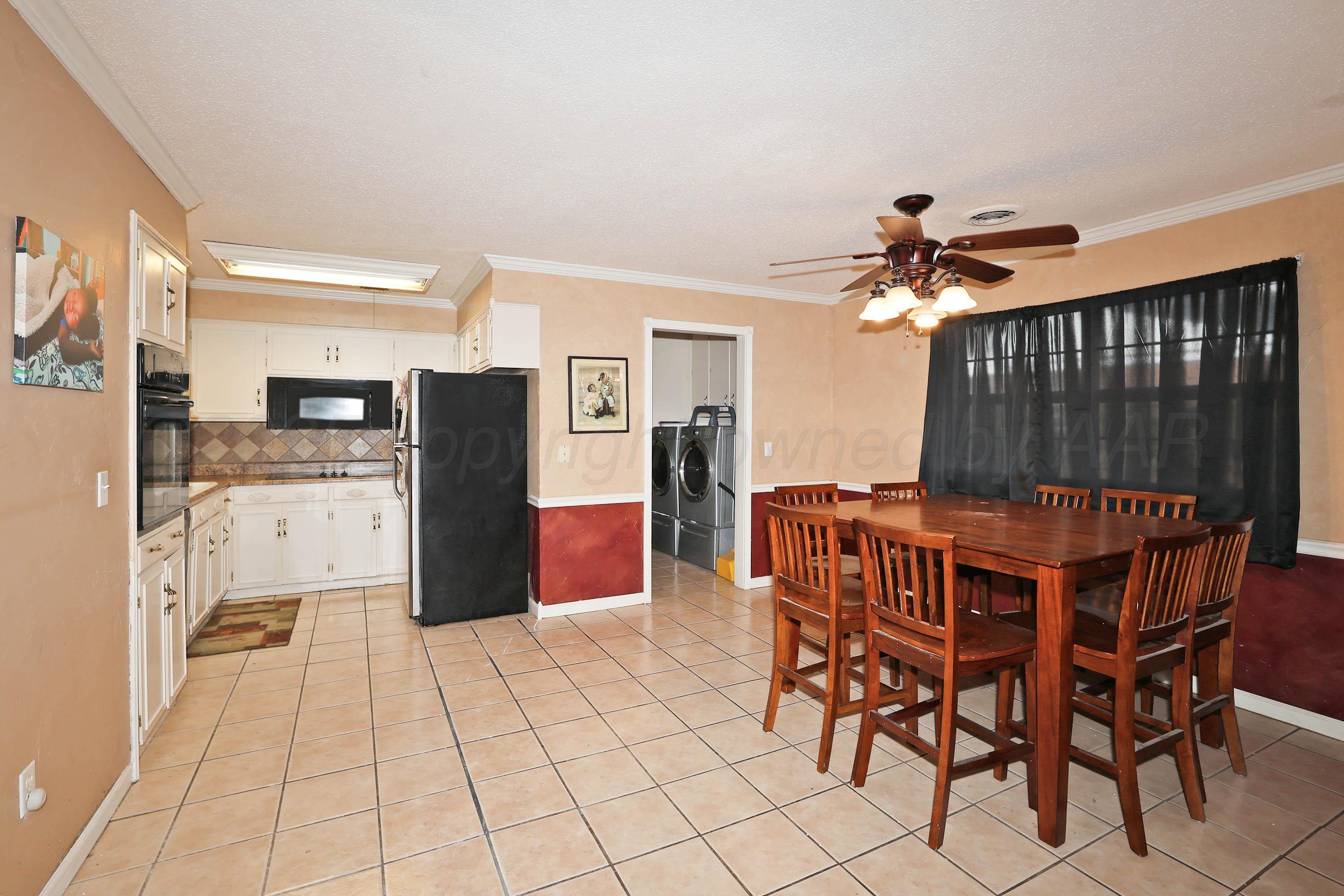5119 Kirk Drive Amarillo, TX 79110 - Photo 3 of 12 10-Kitchen & Dining