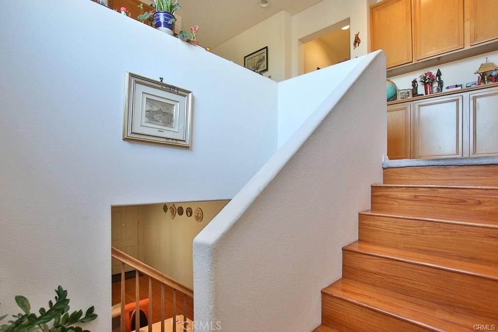 6302 Lavender Way Westminster, CA 92683 - Photo 25 of 38 a view of entryway