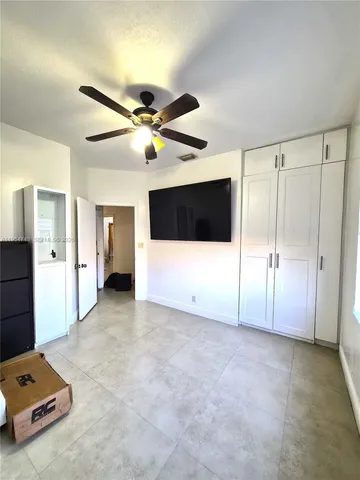 $4,300 | 8122 Northwest 187th Terrace, Hialeah, FL 33015