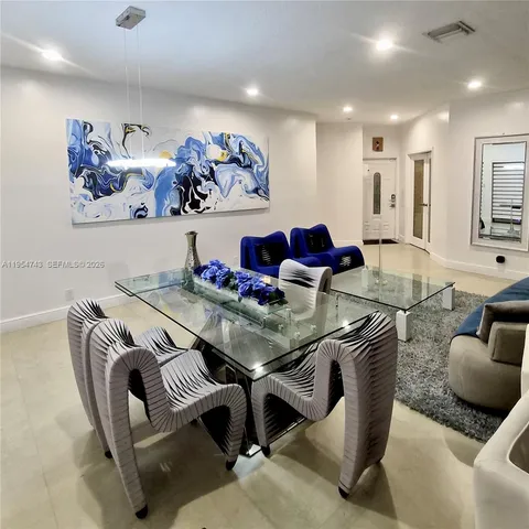 $4,300 | 8122 Northwest 187th Terrace, Hialeah, FL 33015