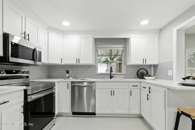 $294,900 | 249 Mercury Drive, Orange Park, FL 32073