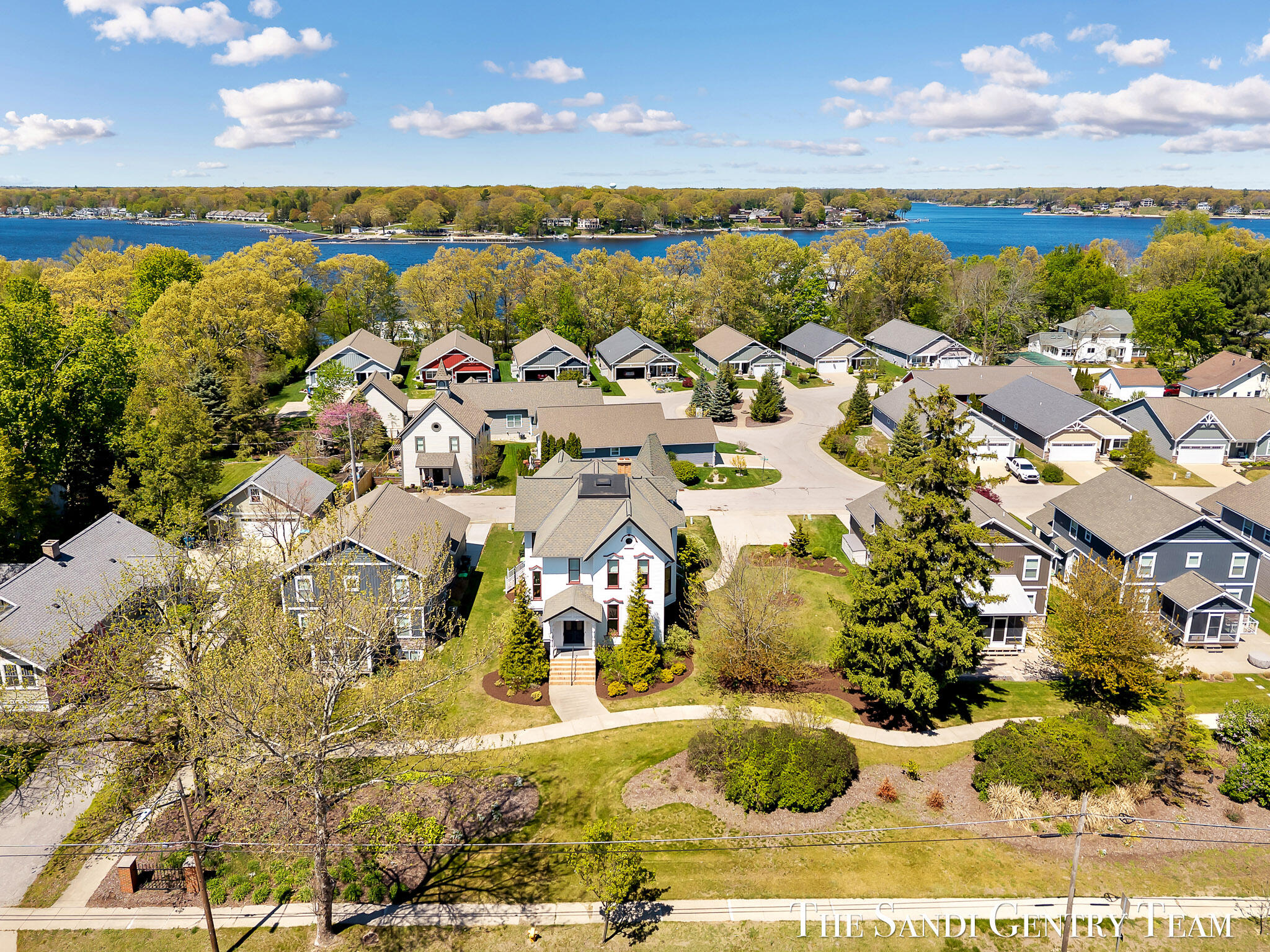 318 Rachaels Way Spring Lake, MI 49456 - Photo 34 of 91 DJI_20260514144825_0185_D_KYLE (1)