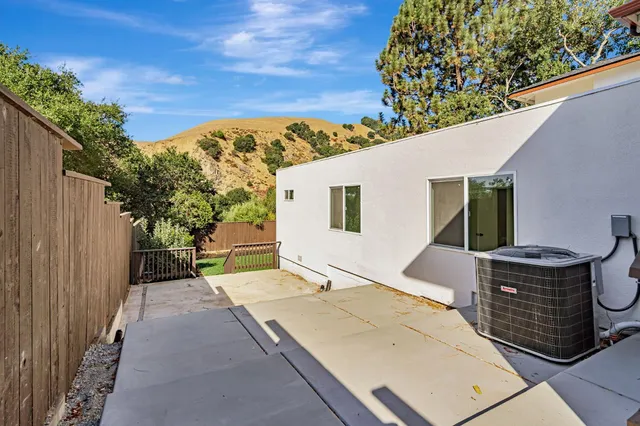 $1,999,900 | 38075 Stenhammer Drive, Fremont, CA 94536