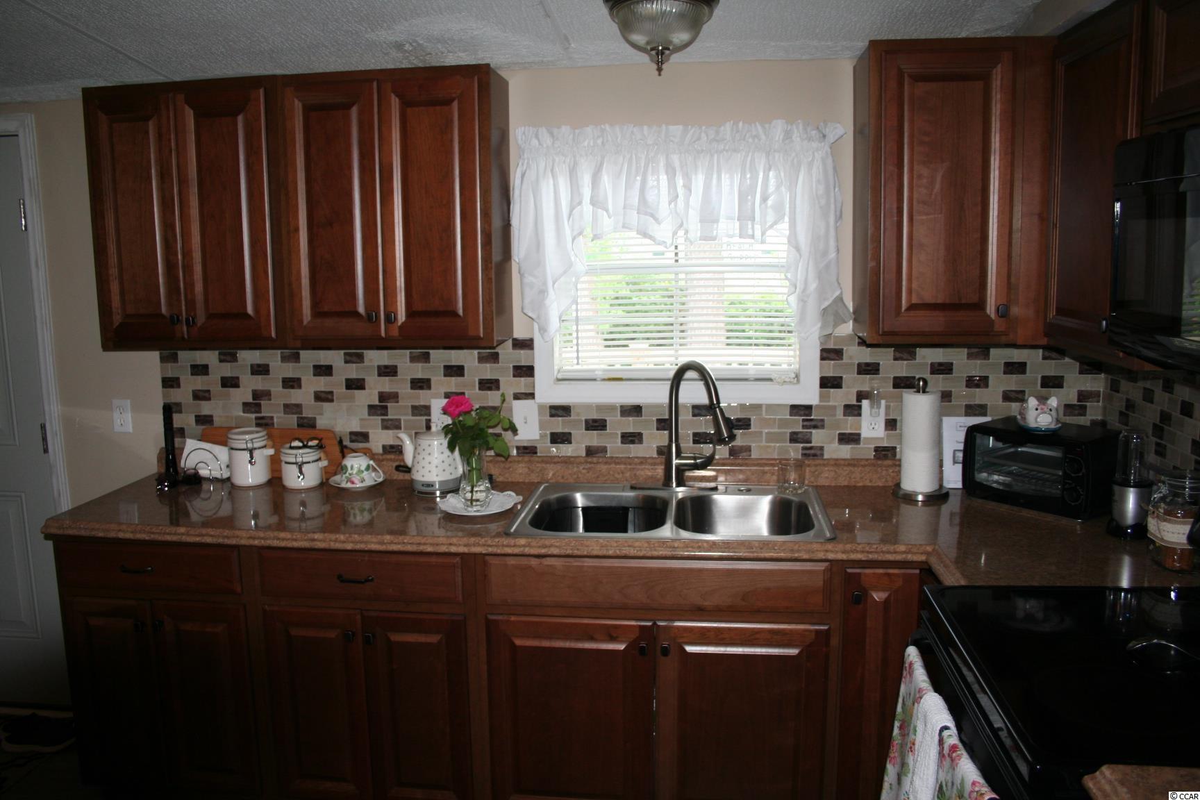 174 Queens Road Little River, SC 29566 - Photo 16 of 18 Gallery Image 16