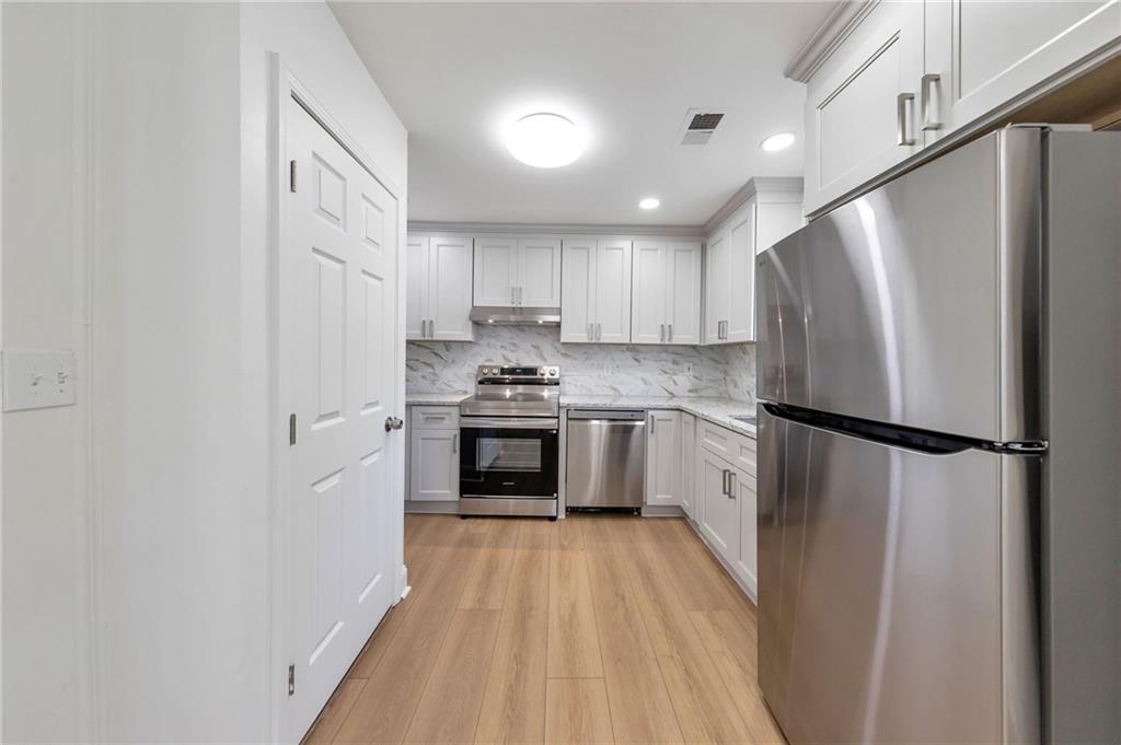 1972 Don Juan Lane Decatur, GA 30032 - Photo 6 of 16 Gallery Image 6