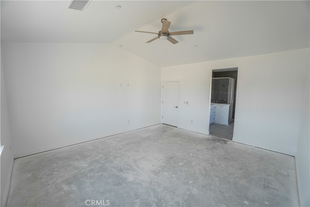 14416 Ricaree Road Apple Valley, CA 92307 - Photo 16 of 32