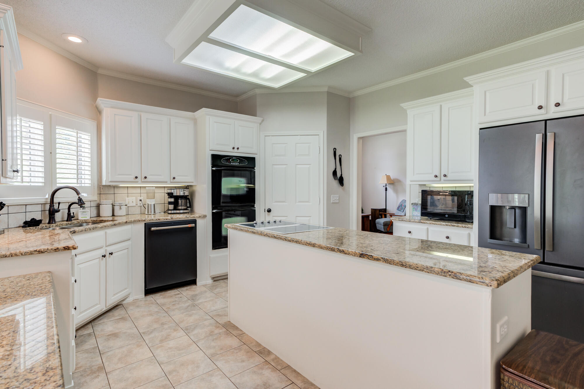 8511 C R 6920 Lubbock, TX 79407 - Photo 31 of 56 8511-CR-6920_Lubbock-TX_47_Kitchen
