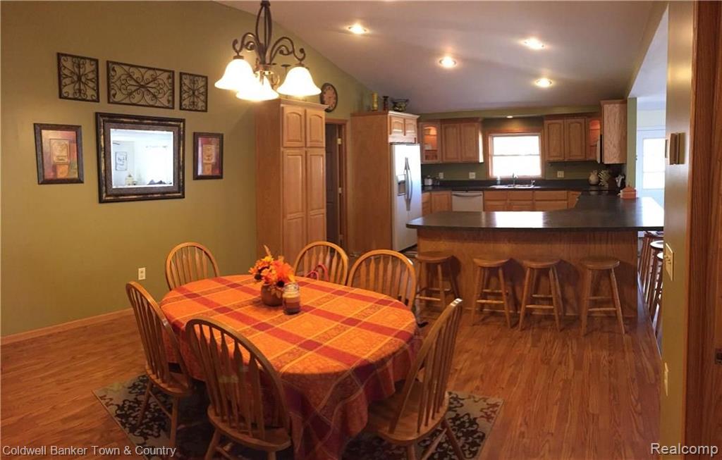 9993 Weber Road Columbus, MI 48063 - Photo 3 of 18