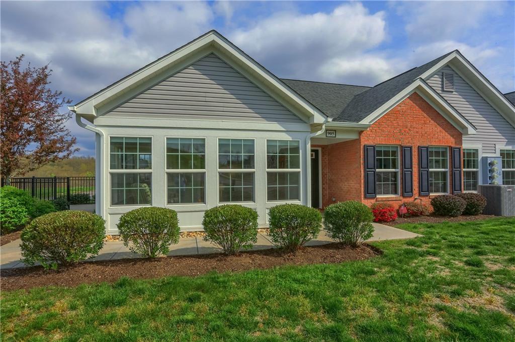 905 Spring Valley Drive Zelienople, PA 16063 - Photo 1 of 45 Front