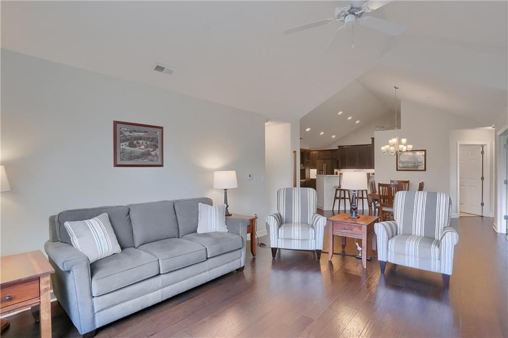 905 Spring Valley Drive Zelienople, PA 16063 - Photo 12 of 45 Great Rm