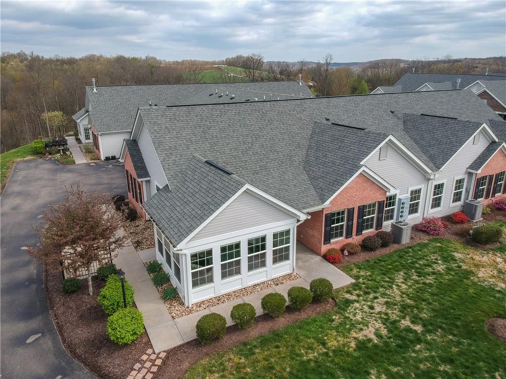 905 Spring Valley Drive Zelienople, PA 16063 - Photo 2 of 45